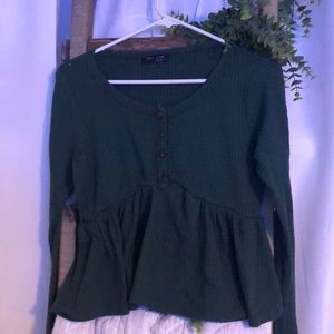 Cute Long sleeve shirt from Urban Episode!